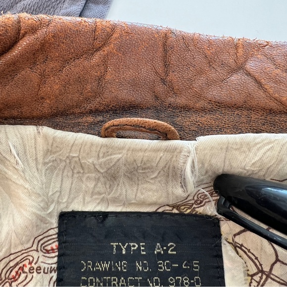 80s Leather Bomber Jacket US Army Air Force Distressed VINTAGE | Sz M unisex - Picture 14 of 17